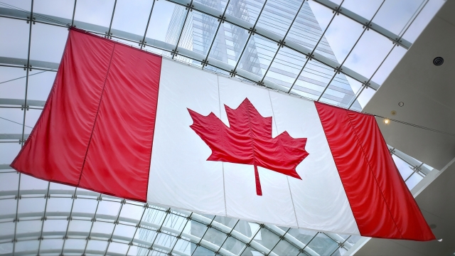 カナダのWiFiスポットにかかっていた国旗