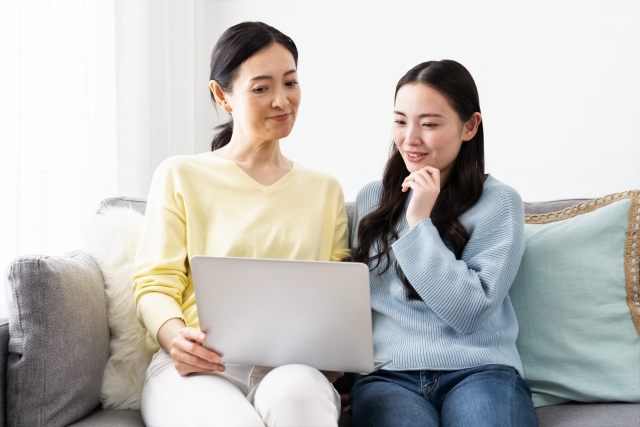 韓国に長期滞在する女性