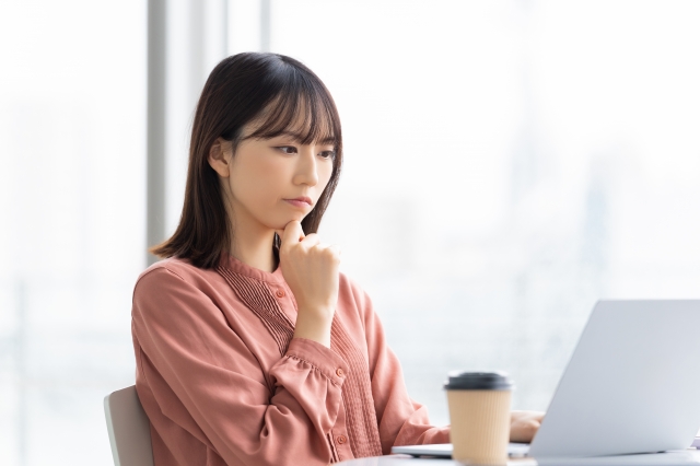 韓国に長期滞在する女性