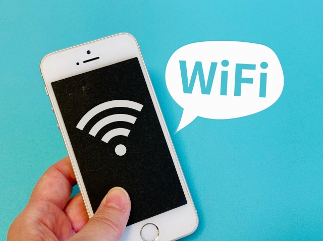 海外用ポケットWi-Fi/モバイルルーターを探す人