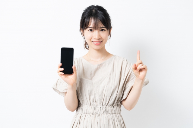 中国でYouTubeは見れるようにする方法を解説する人