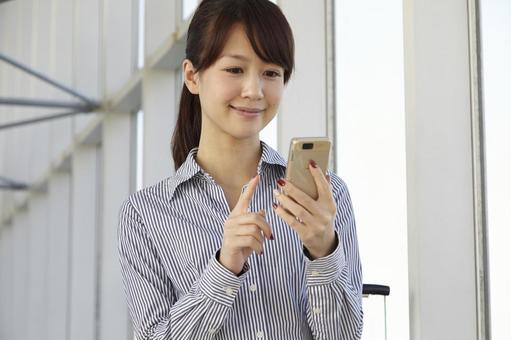 中国のグレート・ファイアウォールをポケットWi-Fiで対策した女性